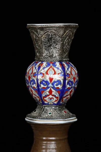 Eine Vase Mit Kunsthandwerk — Stockfoto