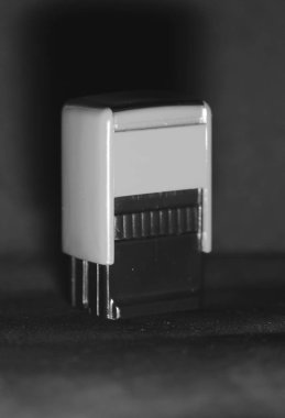 Pul ve fon üzerindeki mühür