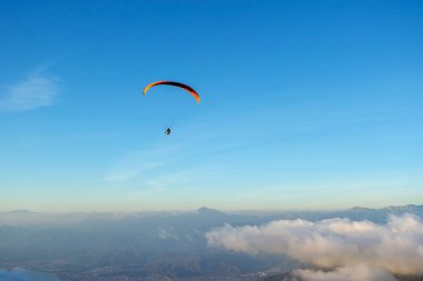 Babadağ Fethiye Ölüdeniz, Türkiye'nin muhteşem manzarası ile yamaç paraşütü