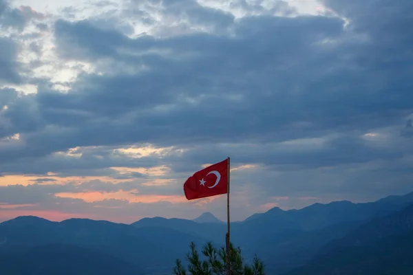Turkish Flag Hangs Mountain — Stock Photo, Image
