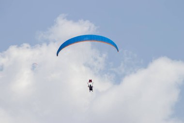 Oludeniz'de Yamaç Paraşütü, Fethiye, Türkiye