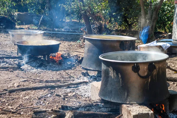 Fethiye Yesilzml Köyü, Kazanlar yanıyor