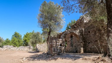 Olimpos, antik Lycia, Antalya, Türkiye 'nin en nemli liman kentlerinden biri.