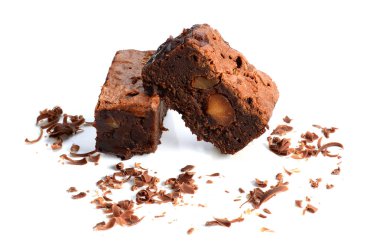 beyaz zemin üzerine çikolatalı kek