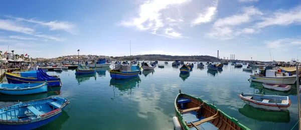 Marsaxlokk Málta 2018 Május Panorámás Kilátás Halászati Falu Hagyományos Szemű — Stock Fotó