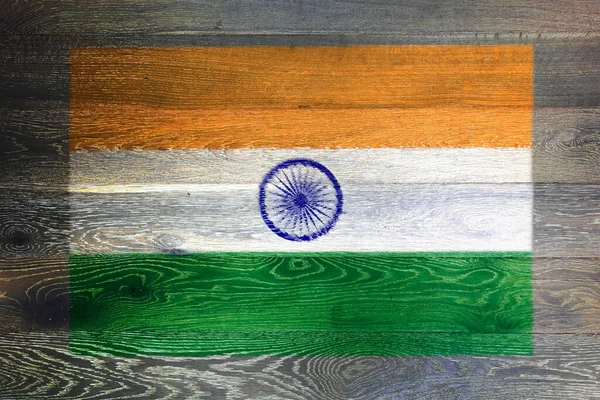 Bandera de la India sobre fondo rústico de madera vieja — Foto de Stock