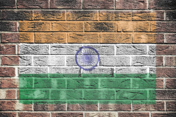 India vlag geschilderd op baksteen muur achtergrond — Stockfoto