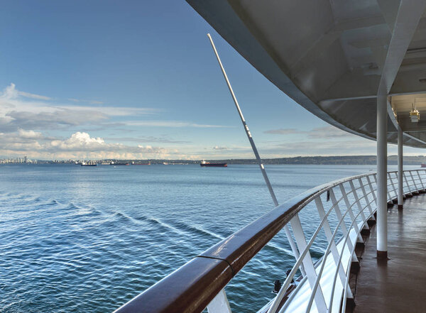 English Bay, Ванкувер, Британская Колумбия, Канада с круизной палубы
.