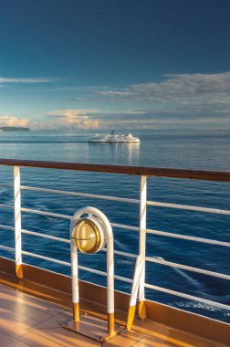 Vancouver, Kanada - 12 Eylül 2018: M.ö. cruise gemi güverte görüntülendi feribot.