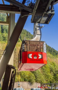 14 Eylül 2018 - Juneau, Ak: Turist getirisi tramvay dan Mount Roberts.