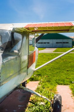 7 Mayıs 2019 - Delta, Britanya Kolumbı: Delta Heritage Airpark'ta Cessna 150f küçük uçak.