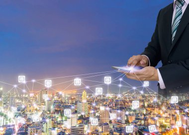 İş başarı ile sosyal ağ Online Dünya dijital teknoloji iletişim 4.0