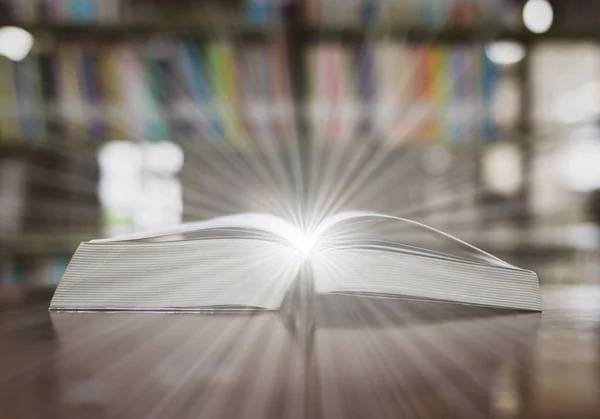 Библиотека Учебной Книги Помещена Стол Изучения Знаний Преподавания — стоковое фото