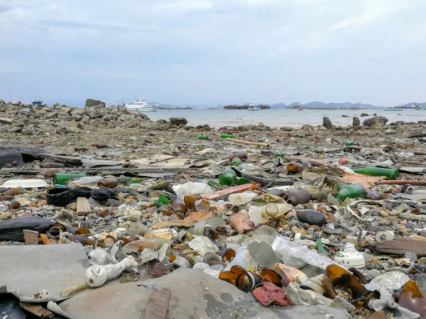 Zniszczenie Zanieczyszczenia Środowiska Śmieci Plaży Morza — Zdjęcie stockowe