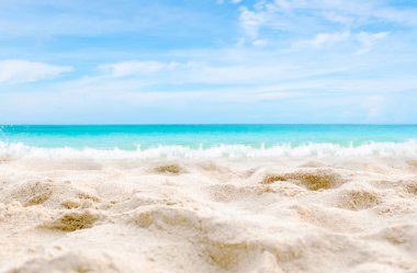 Plaj ve deniz temiz su tatil yaz dinlenmek 