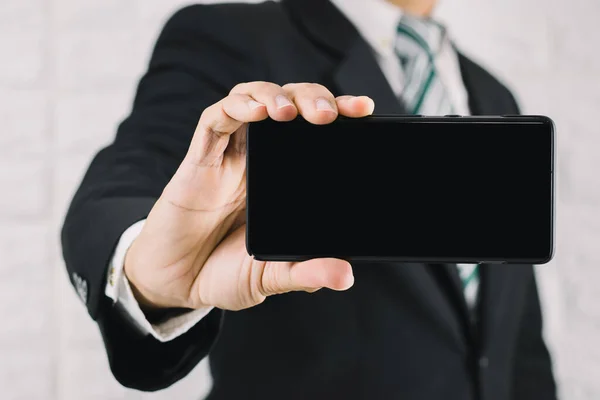Biznesmen Smartfonem Ekranie — Zdjęcie stockowe