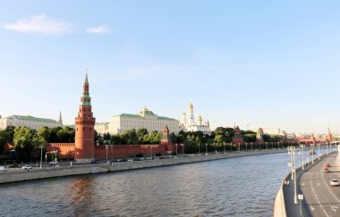 Kremlin Moskova Nehri üzerinde