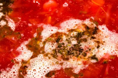 Kırmızı Rus borsch. Kırmızı arka plan çorbası.