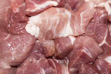 Çiğ et parçaları arka plan. Barbekü için et. Et arka plan. Çiğ et dokusu.
