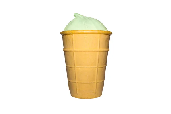 白い背景にアイスクリームワッフルカップ — ストック写真