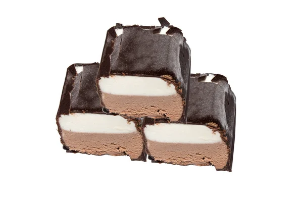 Beyaz Arka Planda Çikolata Krema Dondurma Beyaz Arka Planda Dondurma — Stok fotoğraf
