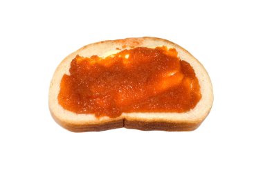 Beyaz arka planda tereyağlı ve havyarlı sandviç. Beyaz balık havyarı..