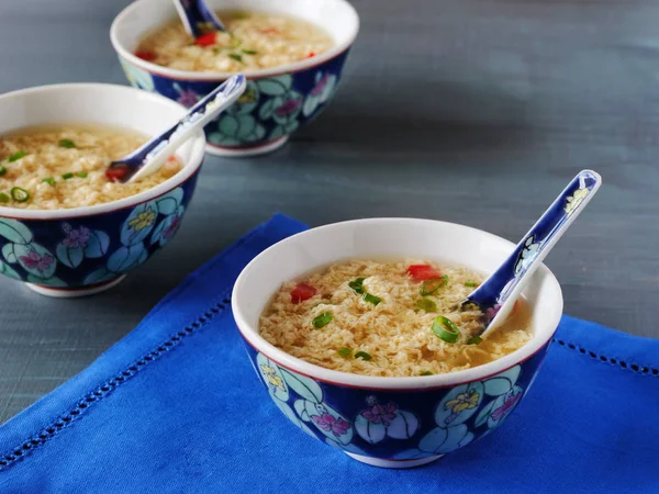 Egg drop soup — Stock Photo, Image