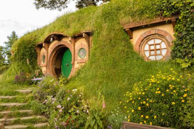 Evin üzerinden Hobbitköy film seti, Matamata, North Island, Yeni Zelanda
