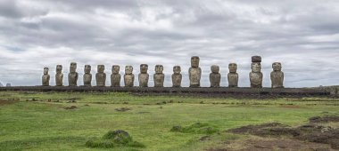 Moai heykeller Paskalya Adası, Şili