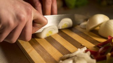 Meksika yemeği Fejitan hazırlanıyor