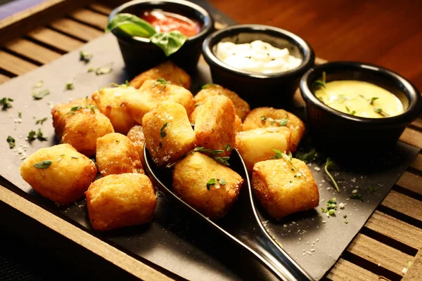 patates köfte soslu