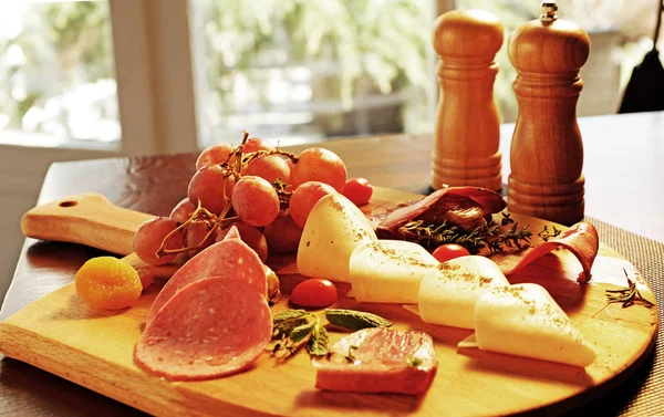 Hazır kahvaltı tabağı