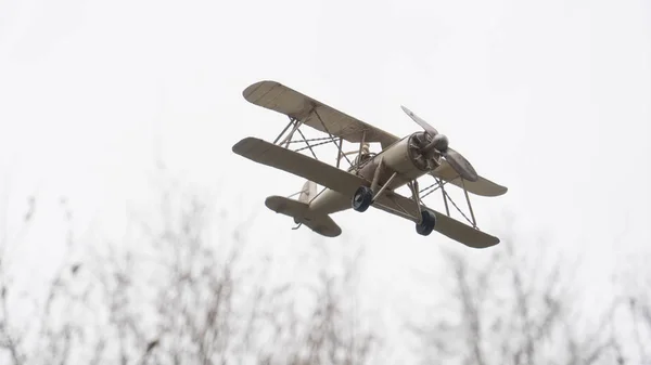 Μοντέλο Αεροσκάφη Που Πετούν Στον Αέρα — Φωτογραφία Αρχείου