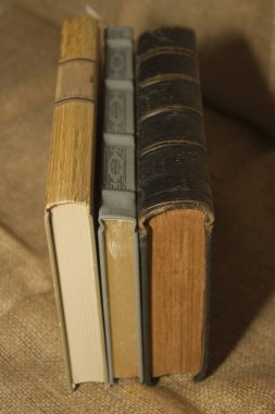 Eski tarihlerinin eski kitaplar