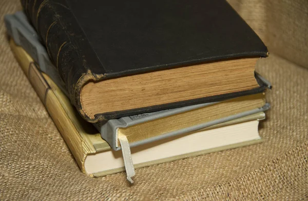 Старые Книги Старых Дат — стоковое фото