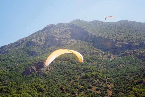 Fethiye Totes Meer Gleitschirmfliegen Mugla Türkei — Stockfoto