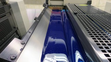 Kesit görünümü üzerinde baskı Makinaları