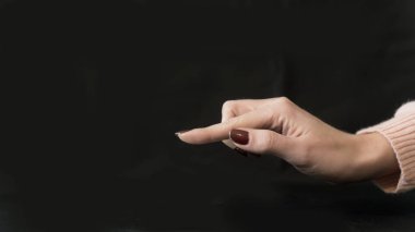 Hareket, Bayan parmak.