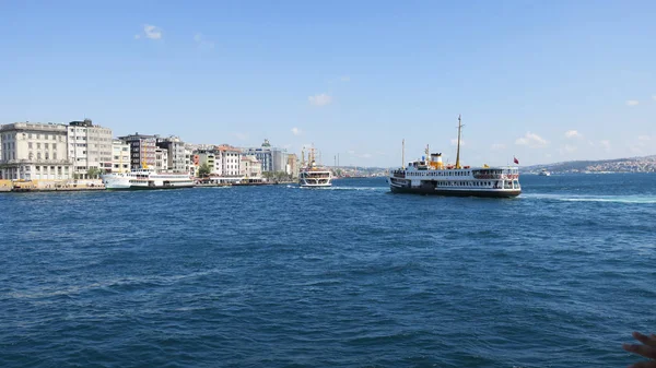 Serviços Balsa Istambul Turquia — Fotografia de Stock