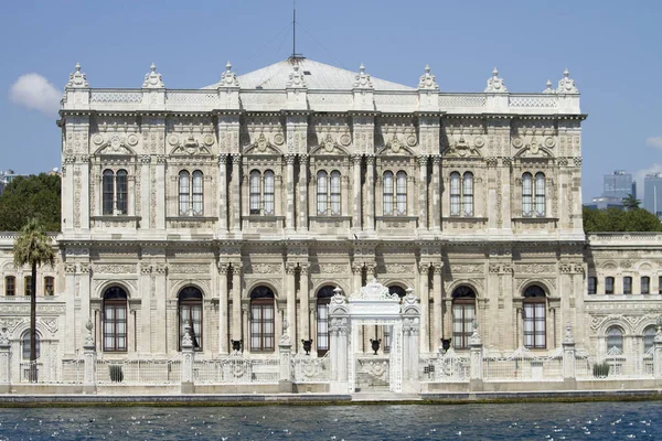 Palác Dolmabahce Besiktas Istanbul Turecko — Stock fotografie