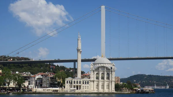 Mesquita Ortakoy Istambul Turquia — Fotografia de Stock