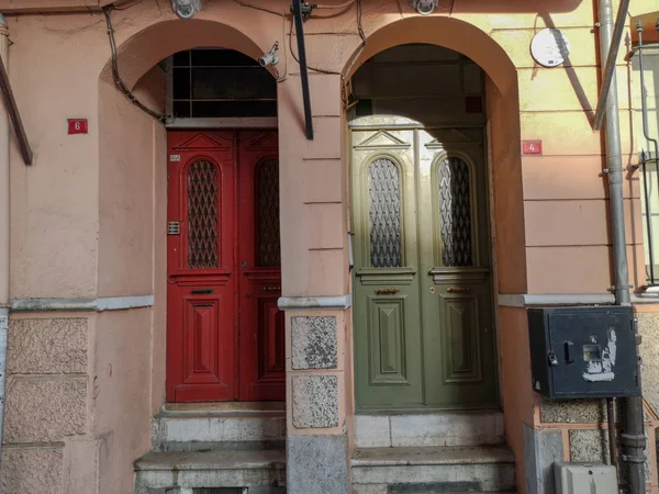 İstanbul Balat, Türkiye'de eski kapılar