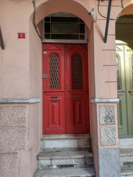 İstanbul Balat, Türkiye'de eski kapılar