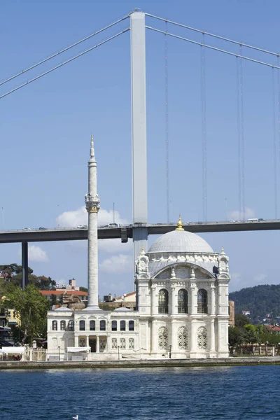 Ortaky Mecset Egyik Legfestőibb Beállításait Minden Isztambul Mecsetek — Stock Fotó