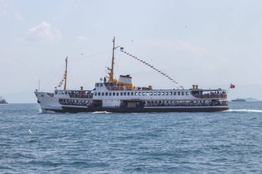 İstanbul, Türkiye Boğaz'da faaliyet gösteren yolcu feribotları