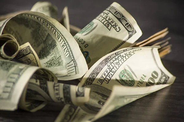 tomar dolar faturaları bir tablo