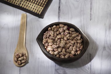 Phaseolus vulgaris kızılcık grup - fasulye beyaz cargamanto