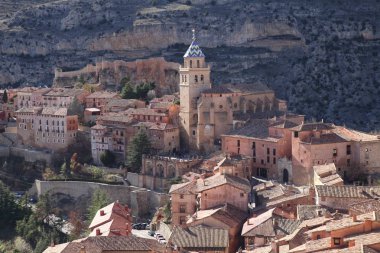 Ortaçağ şehir Albarracin Aragon, İspanya Teruel ilinde içinde toplayan