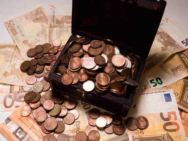 jeton kutusu ve Euro cinsinden