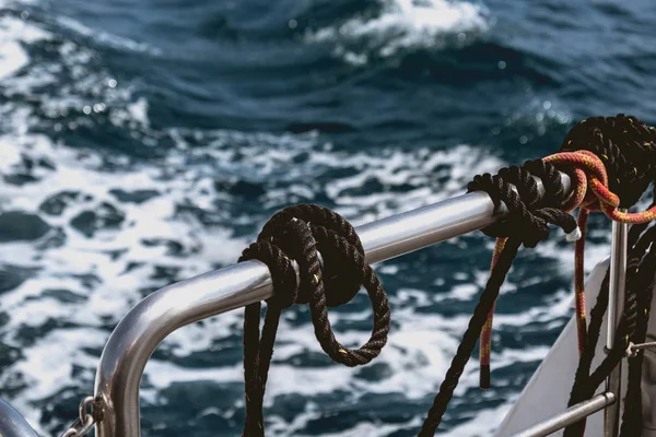 Stern Bir Gemi Halatlar Deniz Mili — Stok fotoğraf